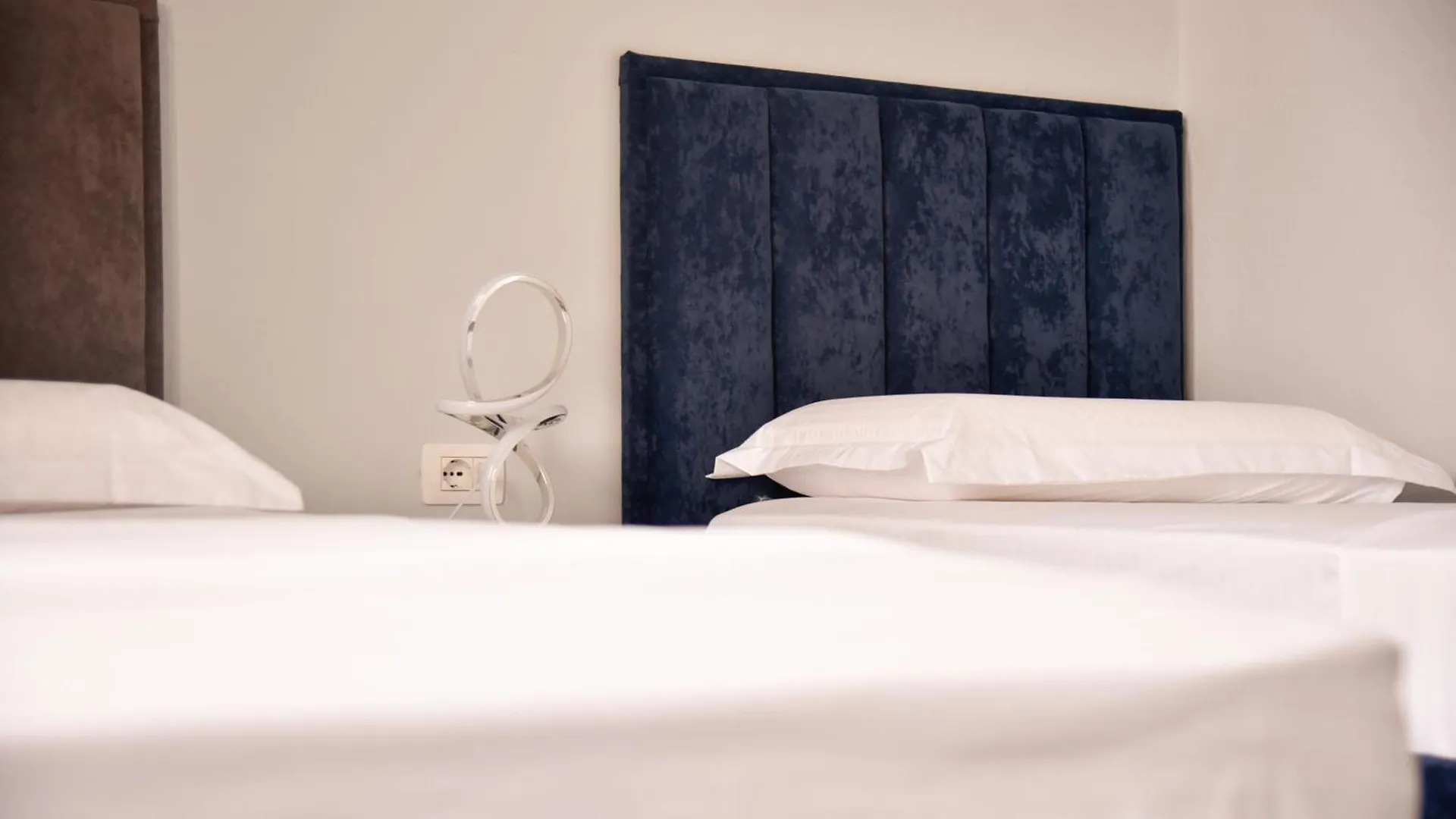 City Center Inn Shkoder 0*,