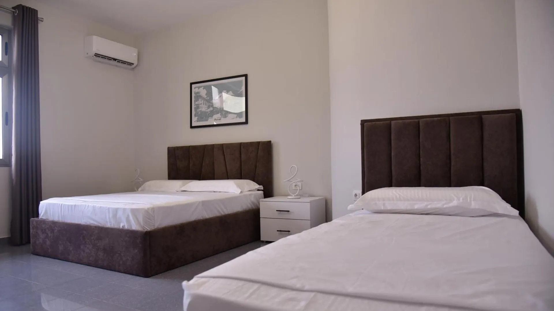 בית הארחה שקודר City Center Inn אלבניה